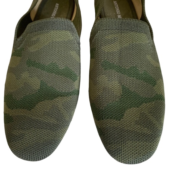 Antonio Melani | Beki-A Washable Camo Print Knit Flat Loafers size 8.5 - Picture 6 of 6